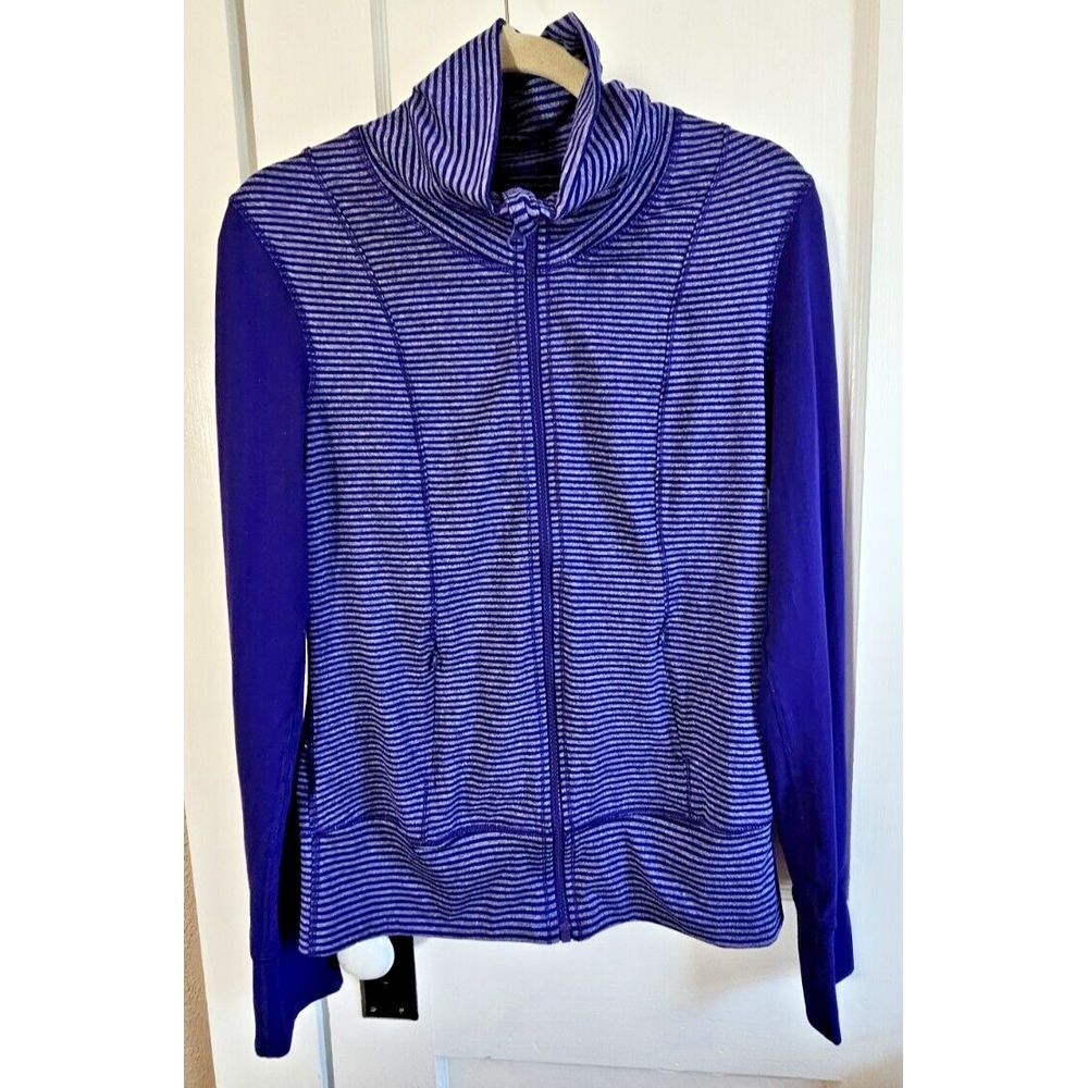 RBX striped blue/purple activewear top full zip cowl neck Sz Medium‎ NWOT